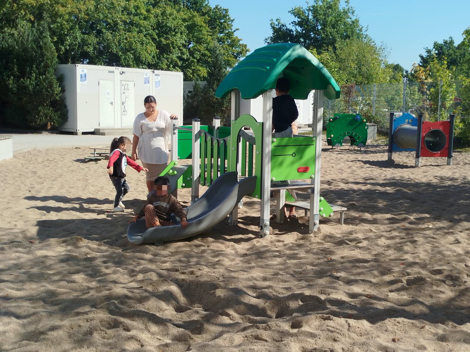 Spielplatzzeit bei der MuKi Schnacke - Bild 3